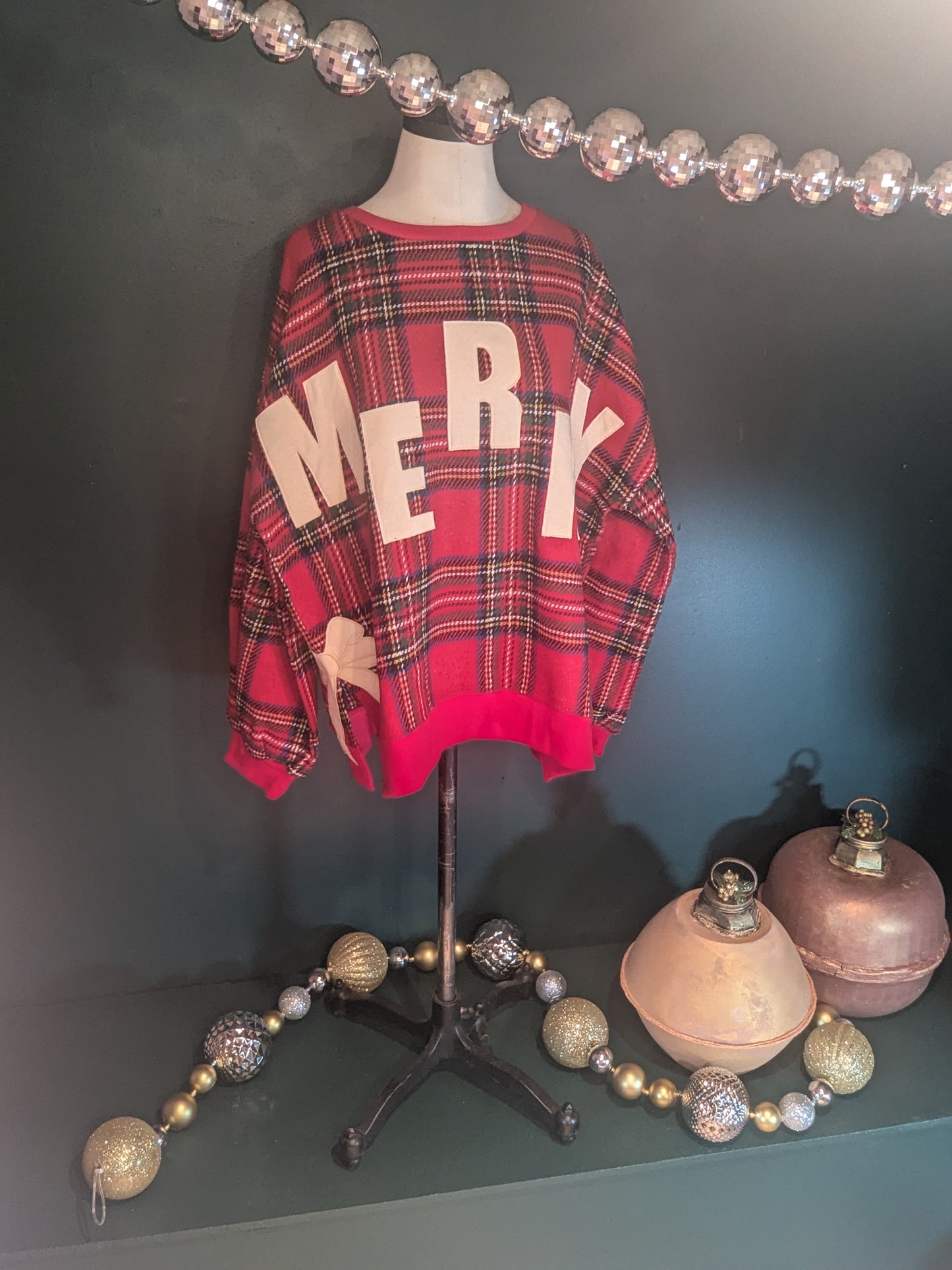 Merry Bow Sweatshirt